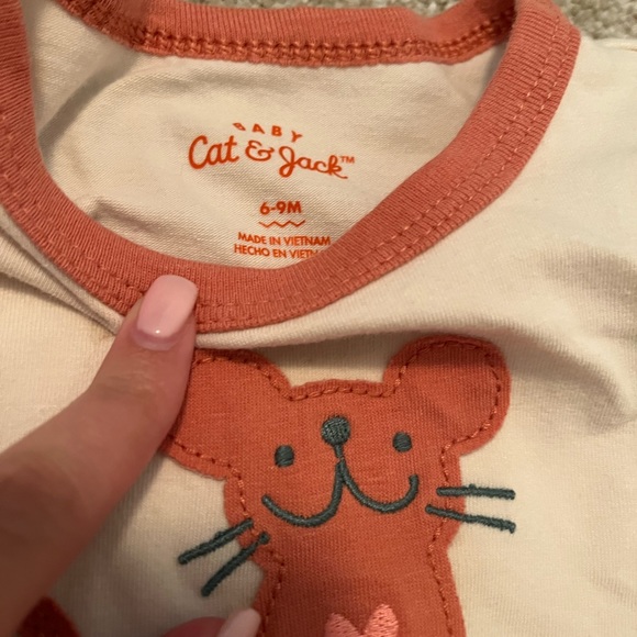 Cat & Jack adorable outfit - Picture 2 of 2